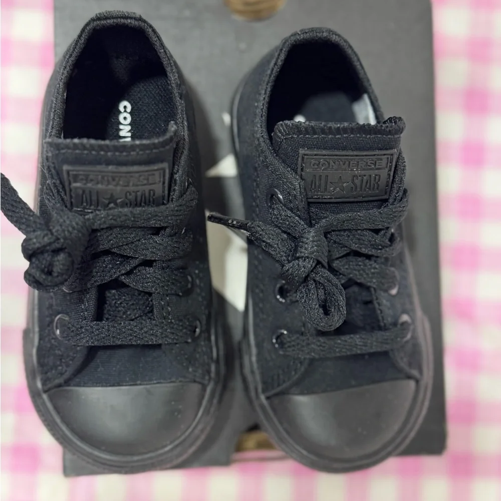 Converse Kids Black Low-Top Canvas Sneakers